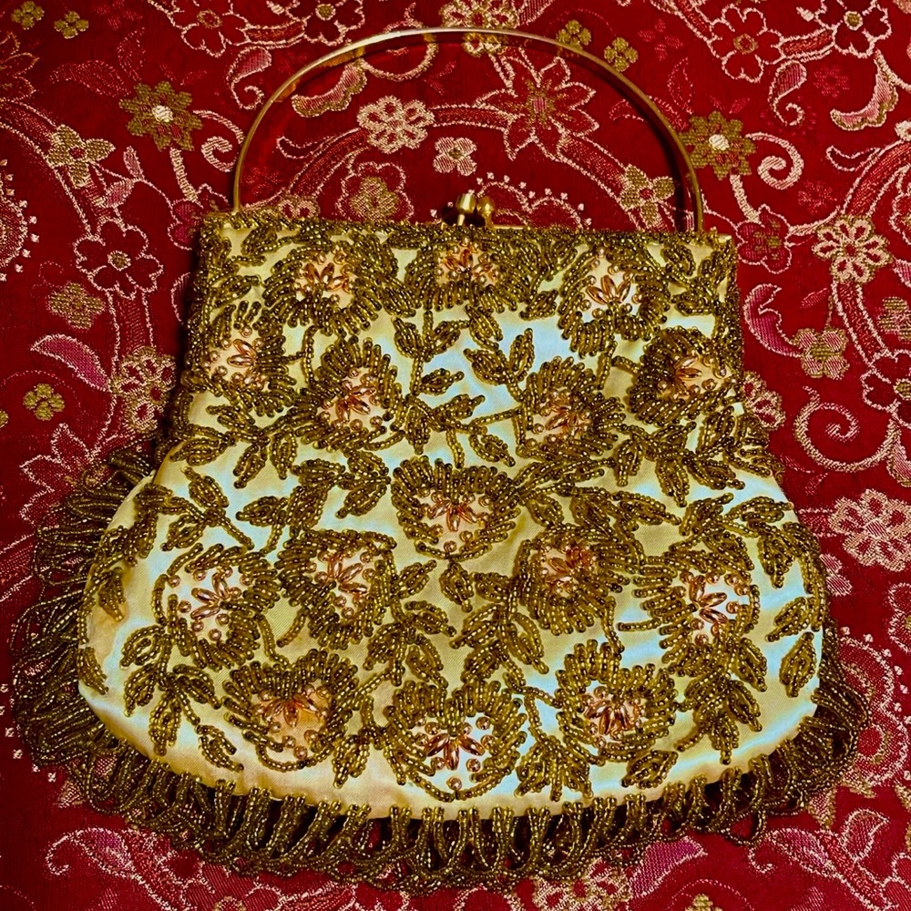 Vintage Handmade Elegant Bag with Intricate Gold Beaded Design
